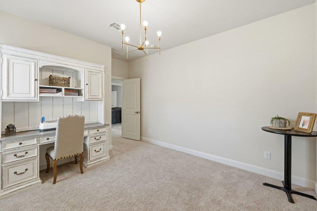205 Woodlands CT