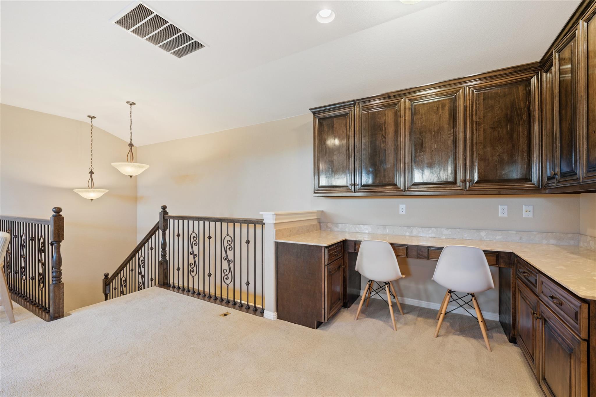 407 Bella Montagna CIR