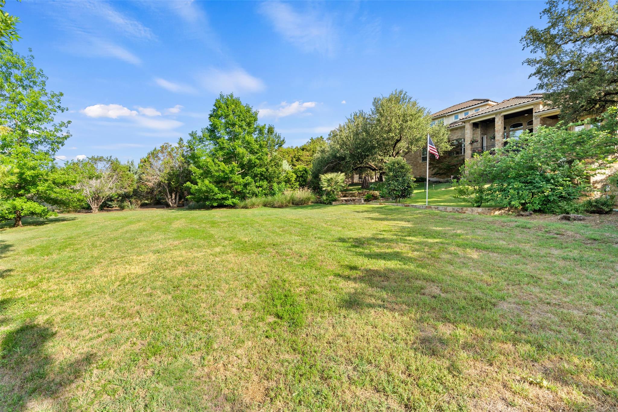 407 Bella Montagna CIR