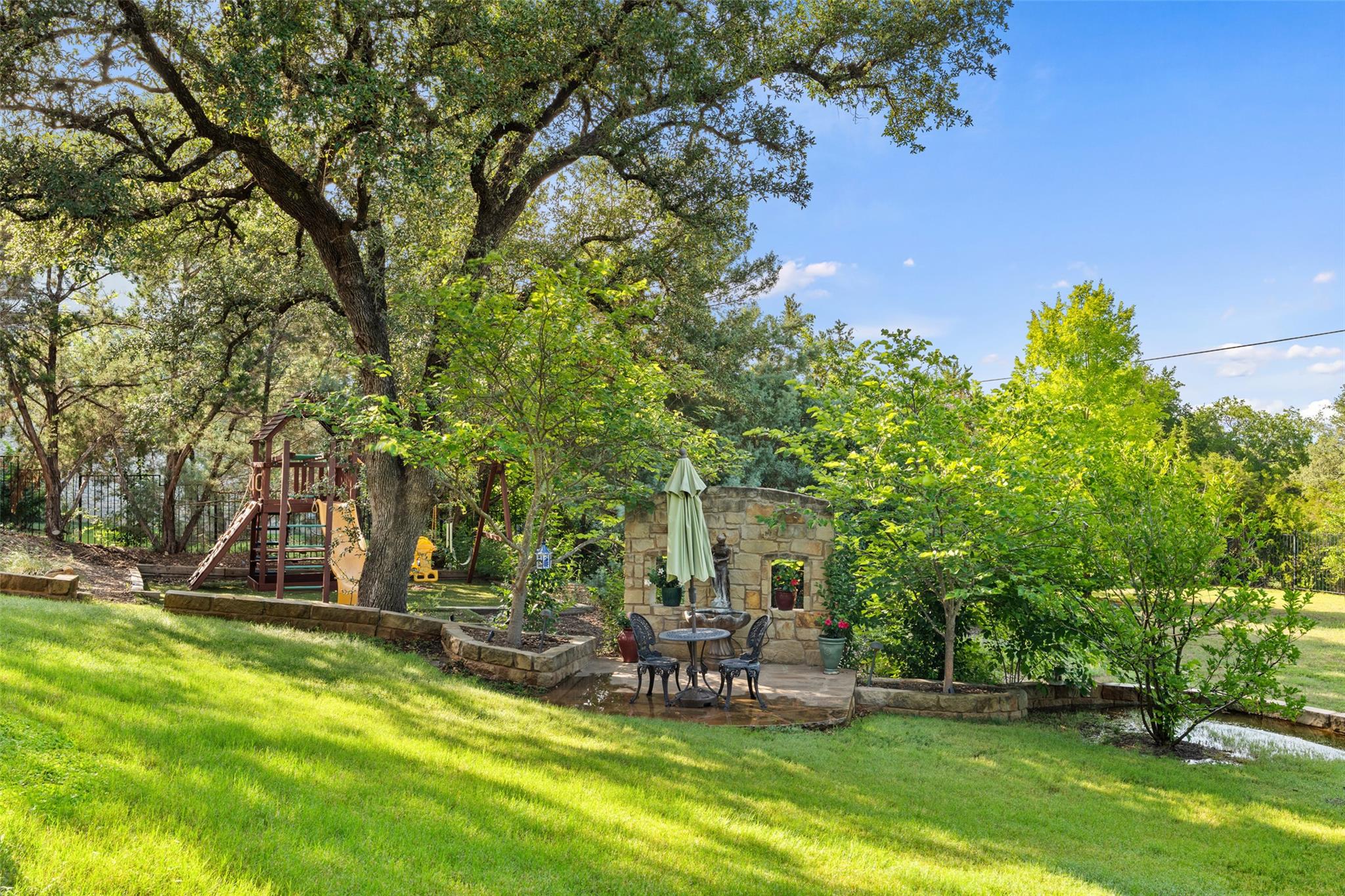 407 Bella Montagna CIR