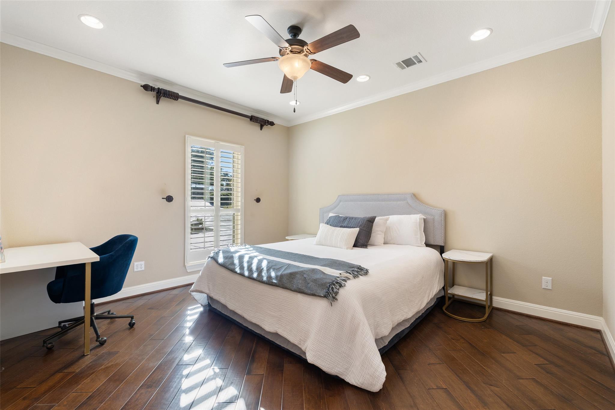 407 Bella Montagna CIR