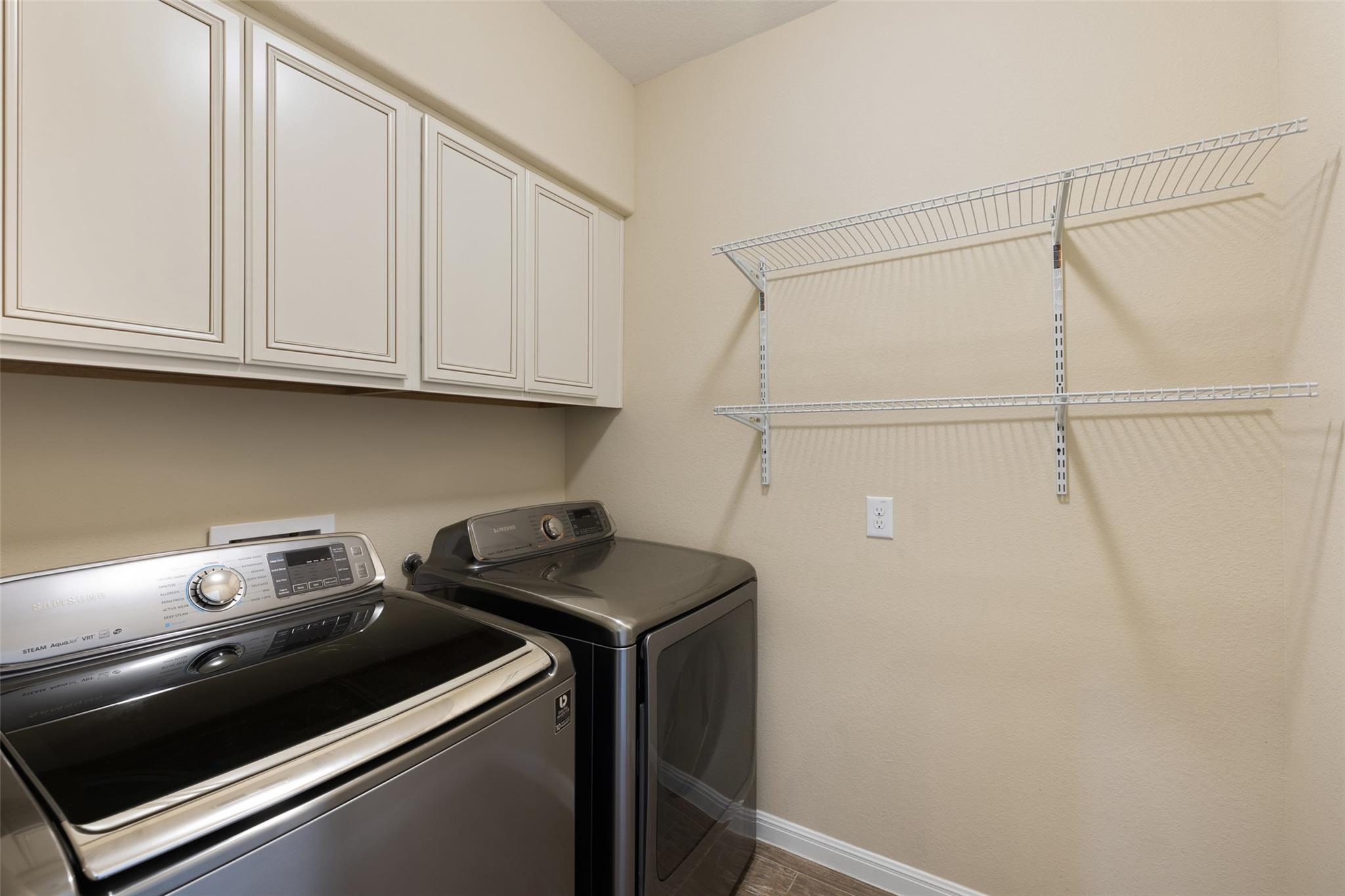 11512 Reading WAY