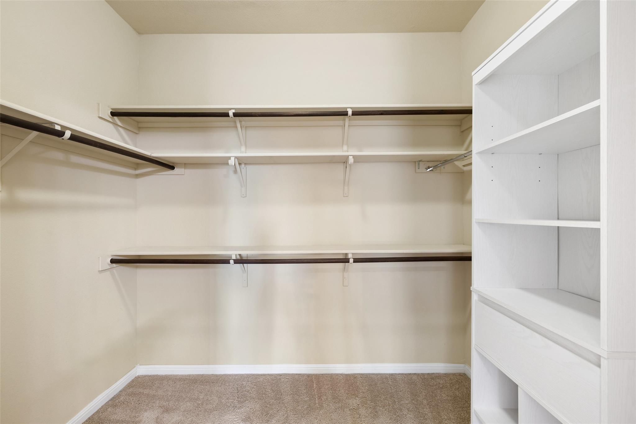 11512 Reading WAY