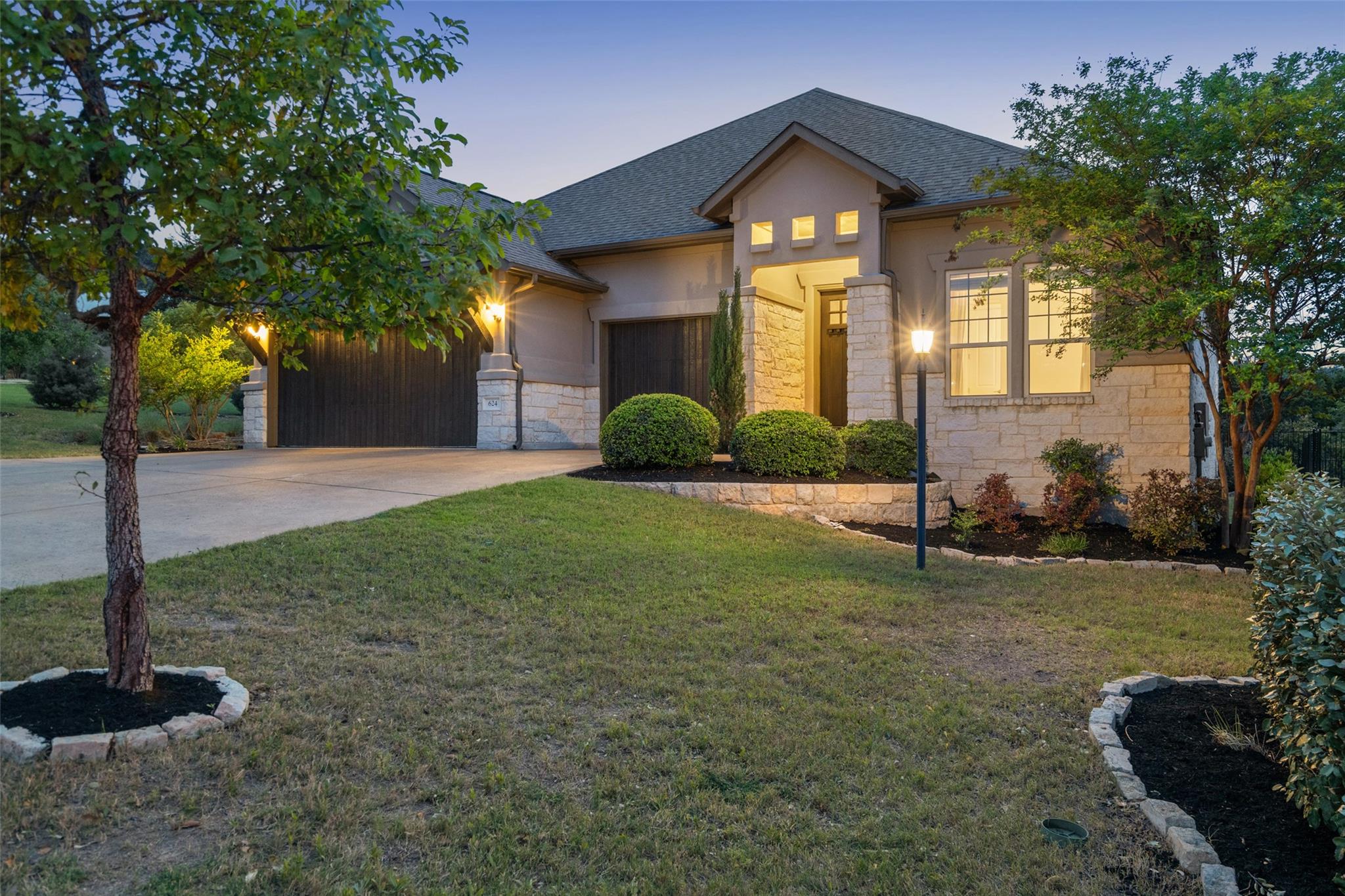 624 Anfield CIR