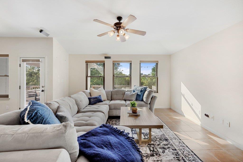 11508 Gossamer DR