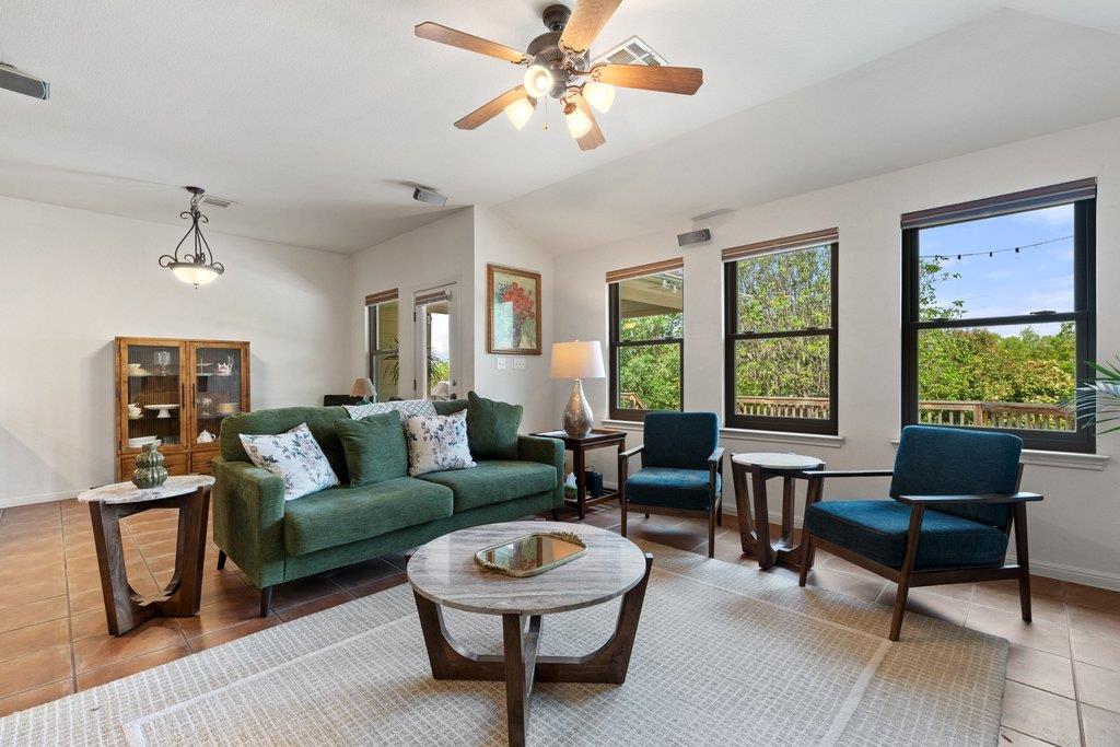11508 Gossamer DR