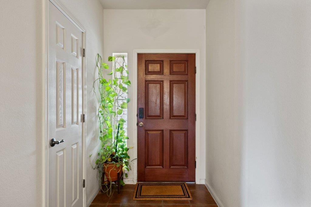 11508 Gossamer DR