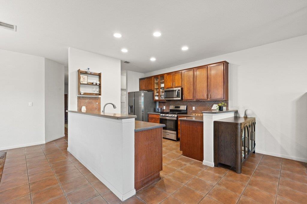 11508 Gossamer DR