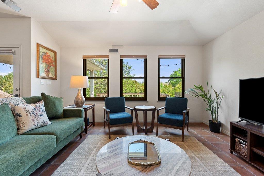 11508 Gossamer DR