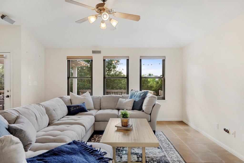 11508 Gossamer DR