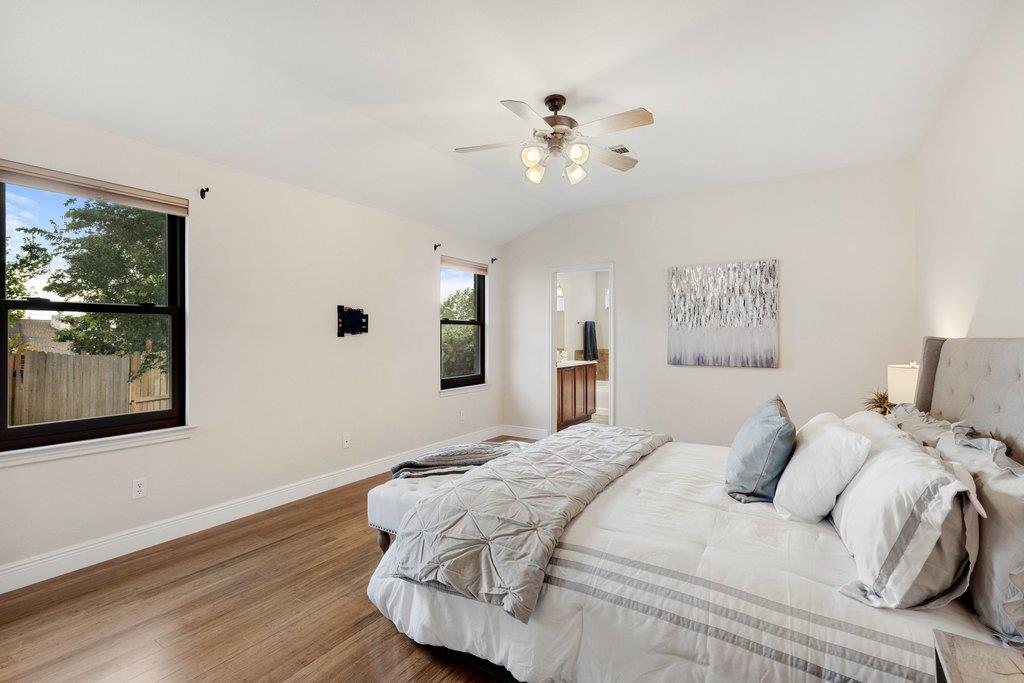 11508 Gossamer DR