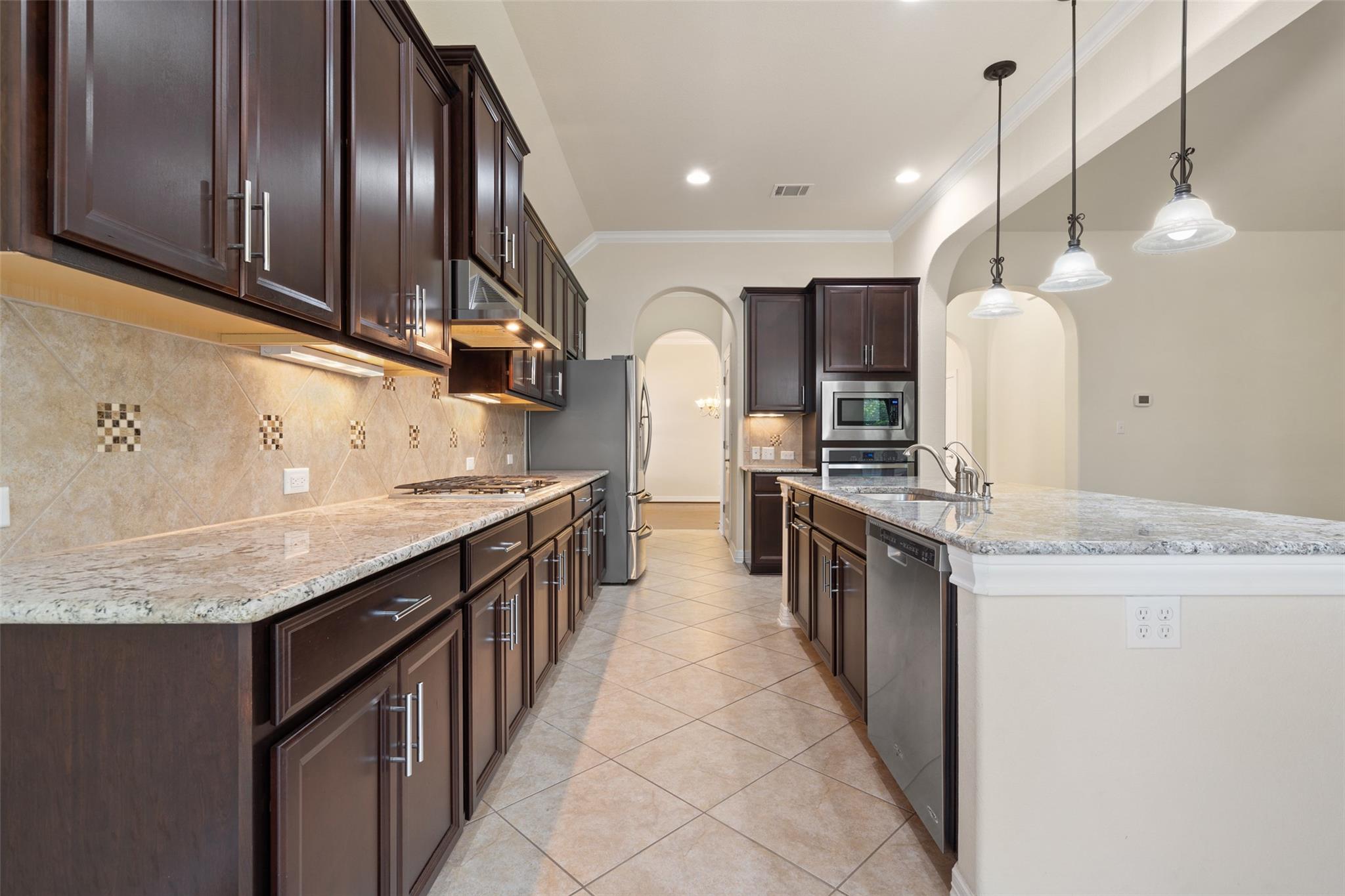 8704 Old Corral CV