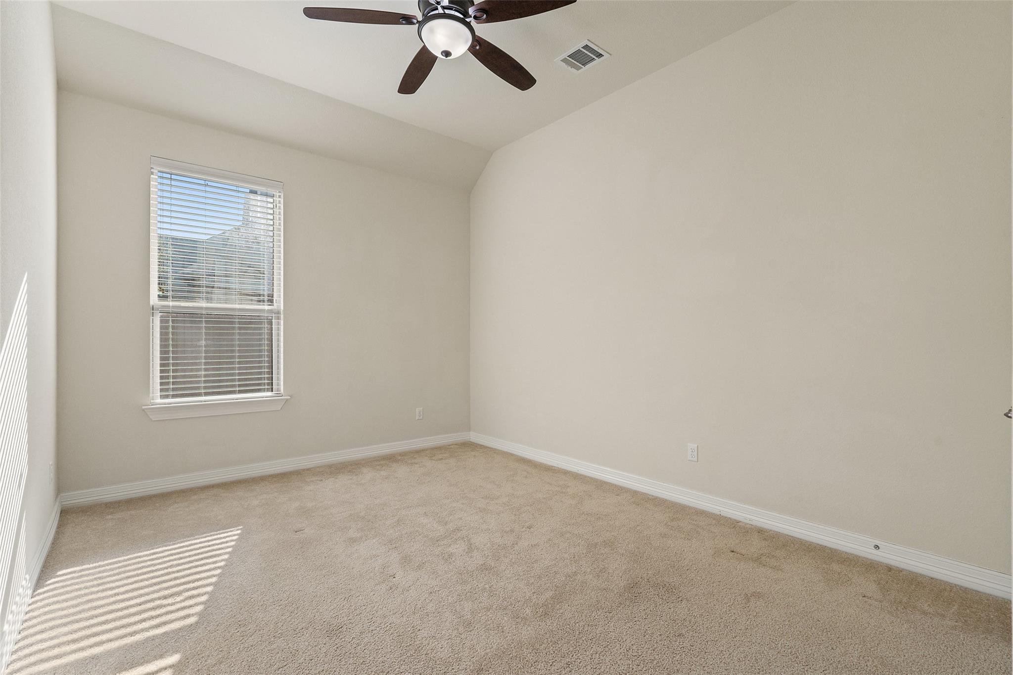 8704 Old Corral CV