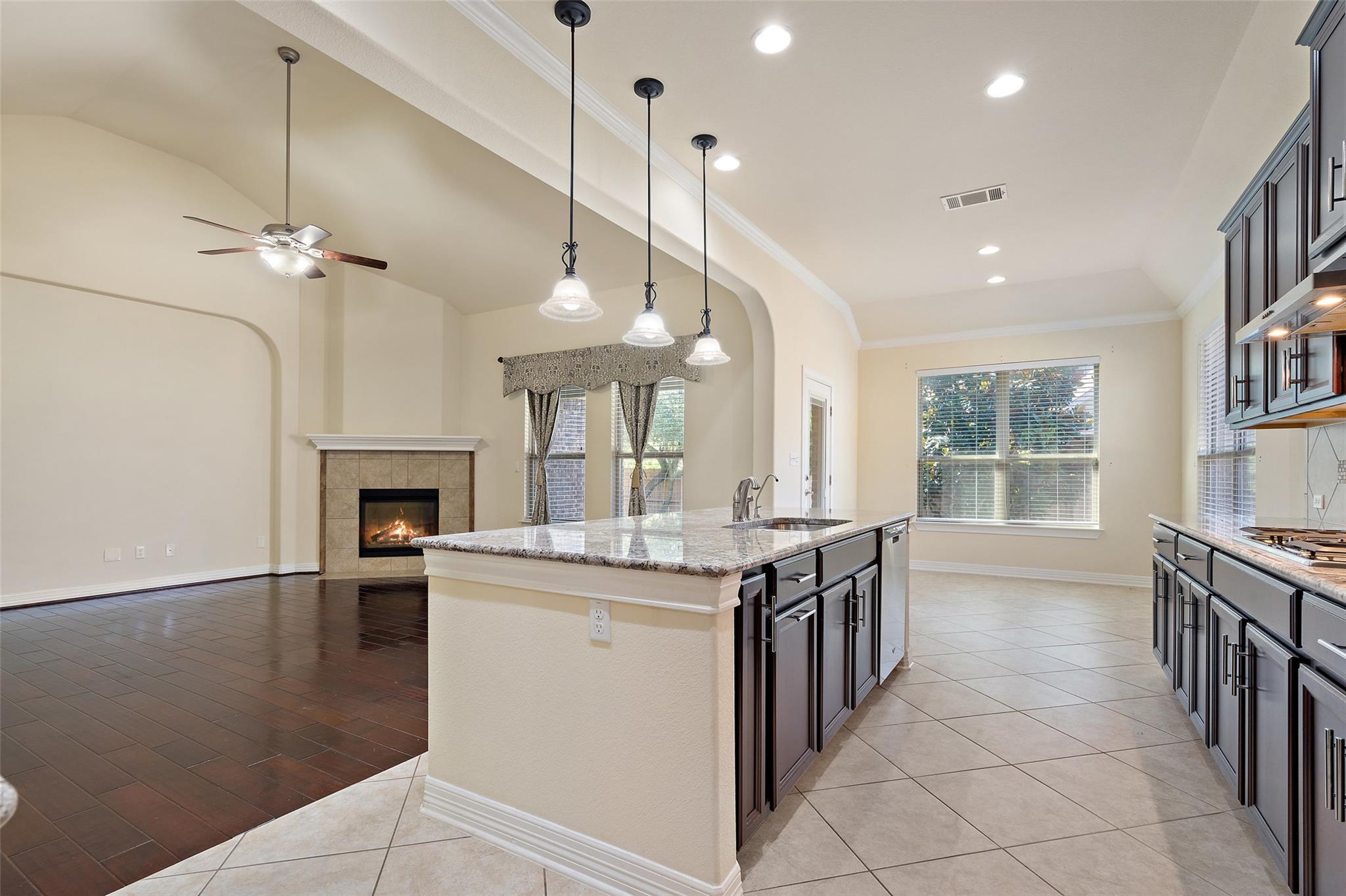 8704 Old Corral CV