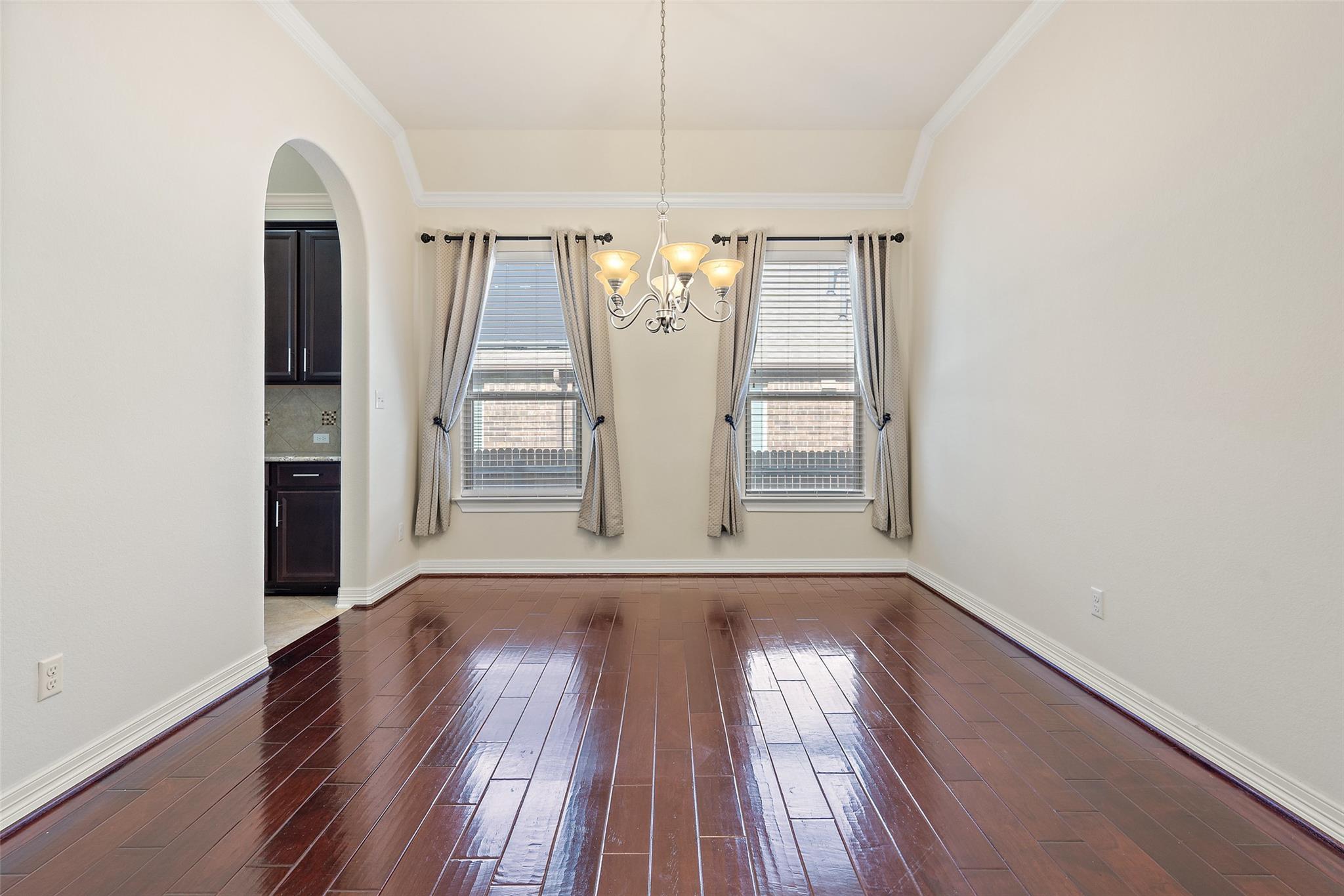 8704 Old Corral CV