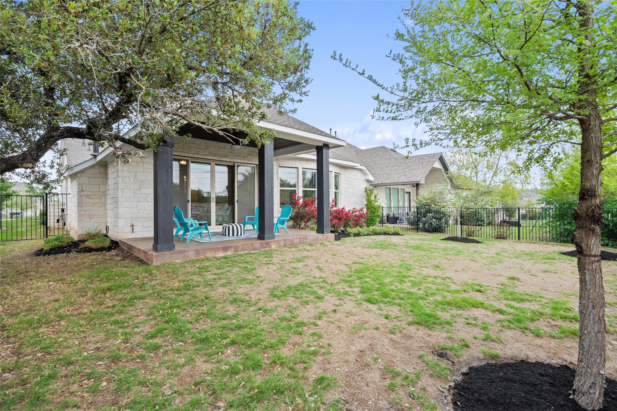 306 Gulfton ST