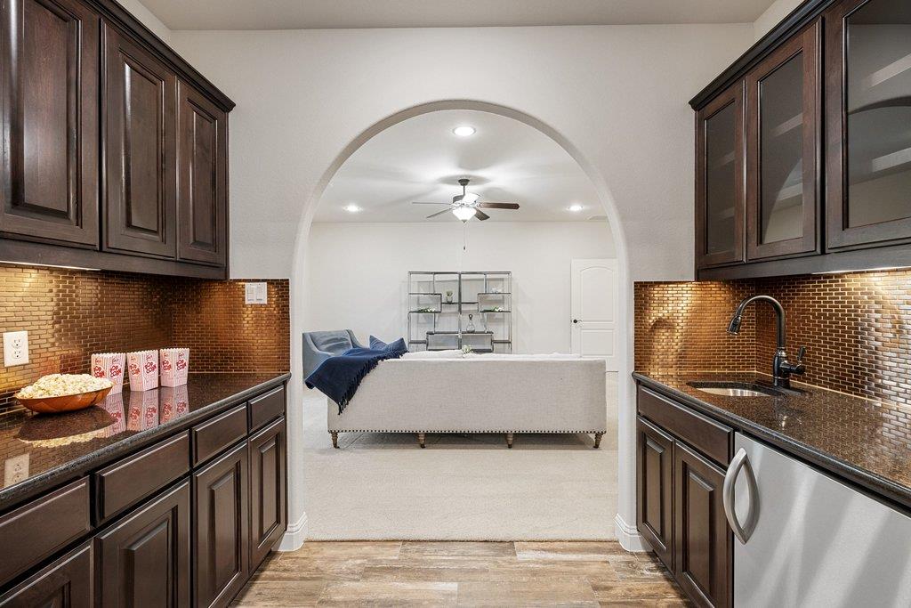 303 Bella Montagna CIR