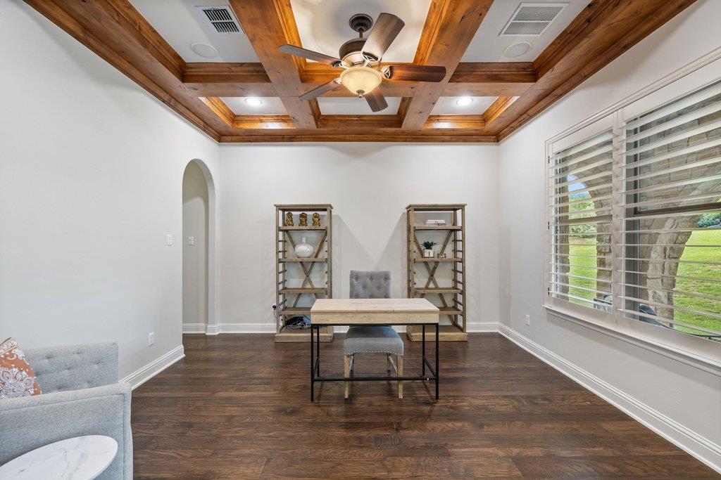 303 Bella Montagna CIR