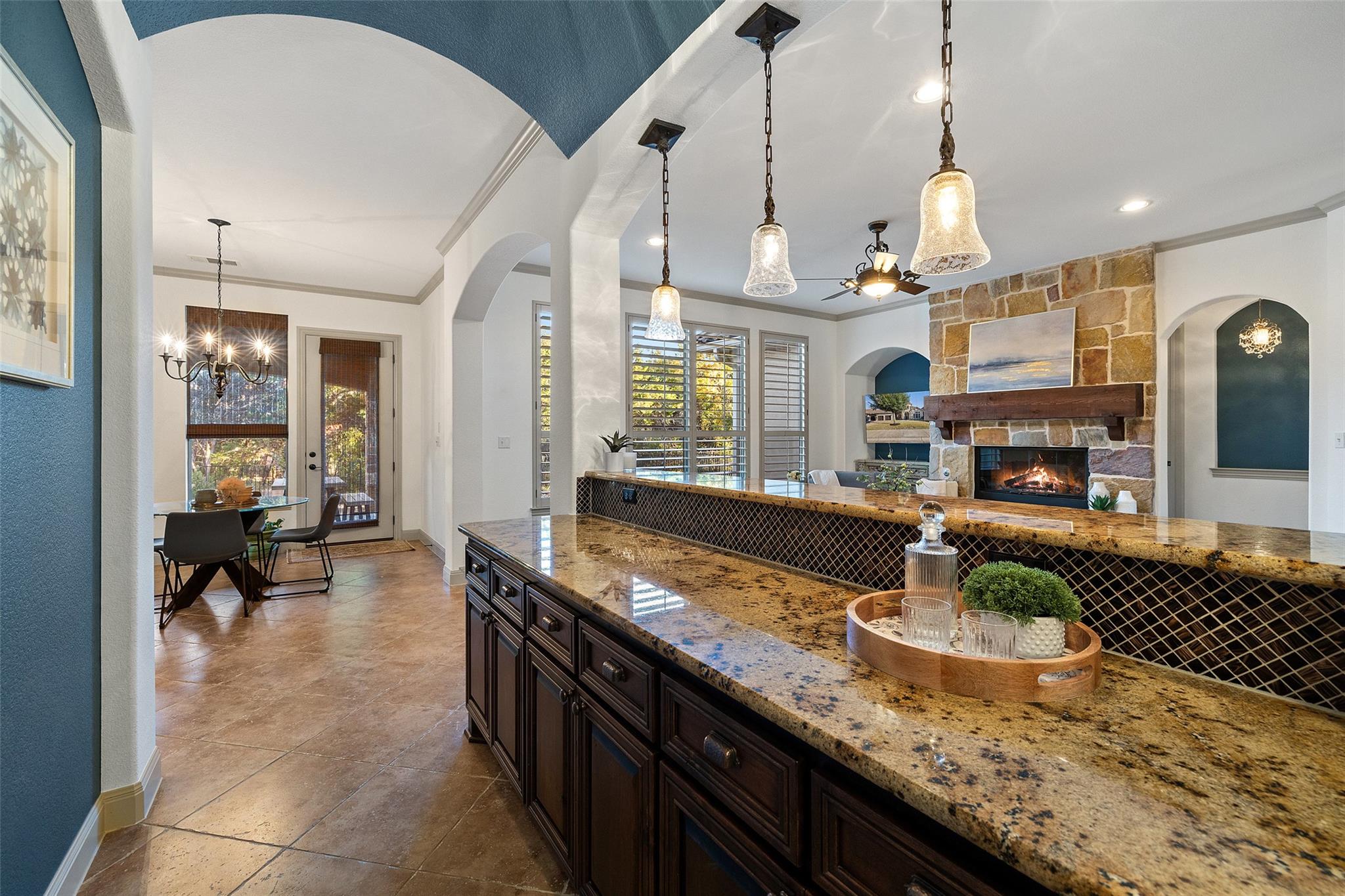 4105 Vail DV