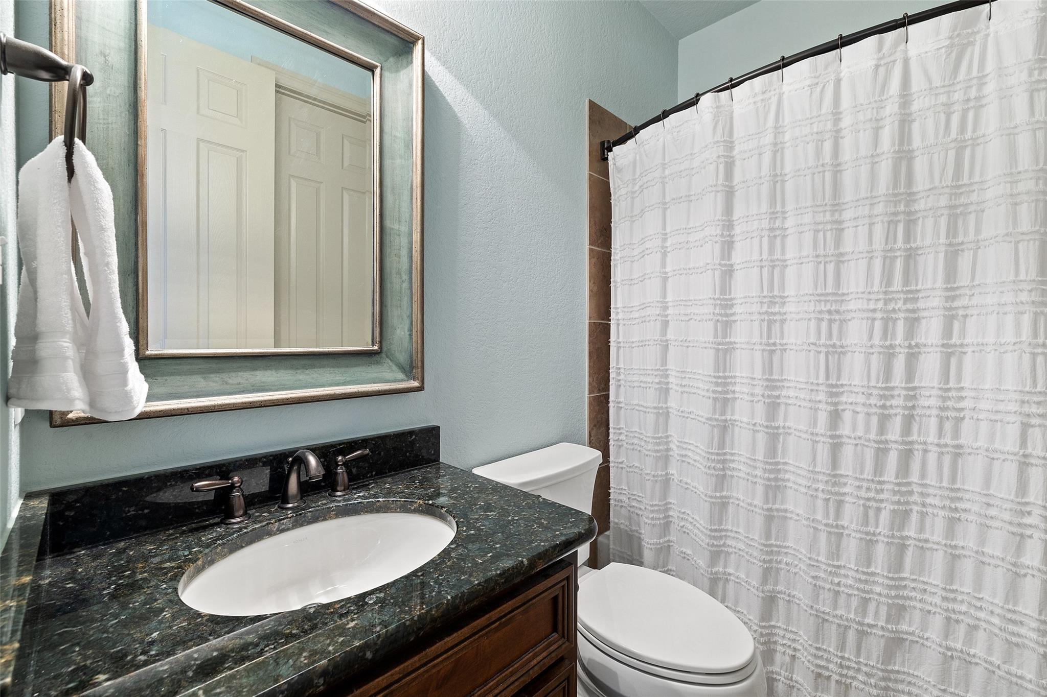 4105 Vail DV