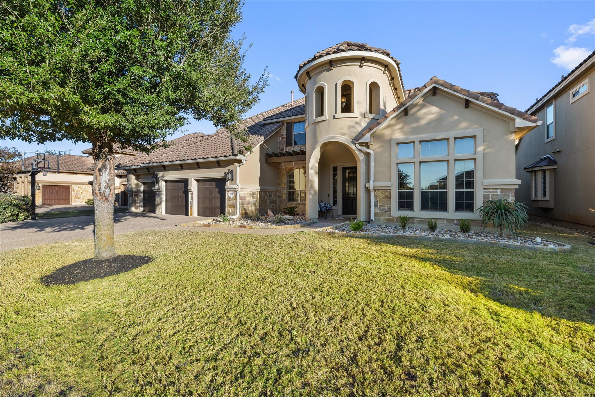 4105 Vail DV