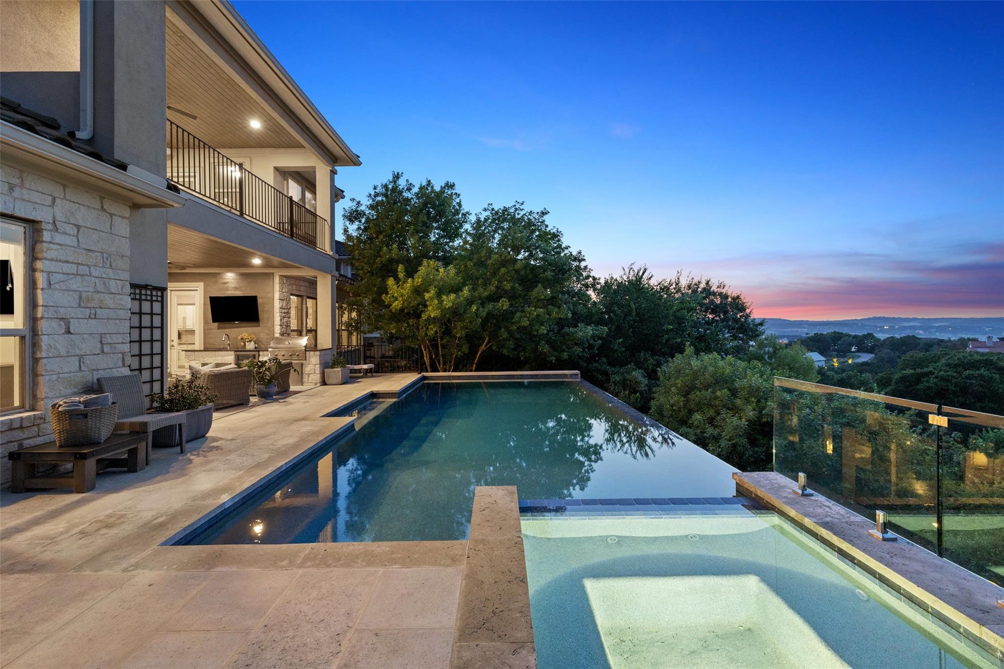 206 Barbuda DR