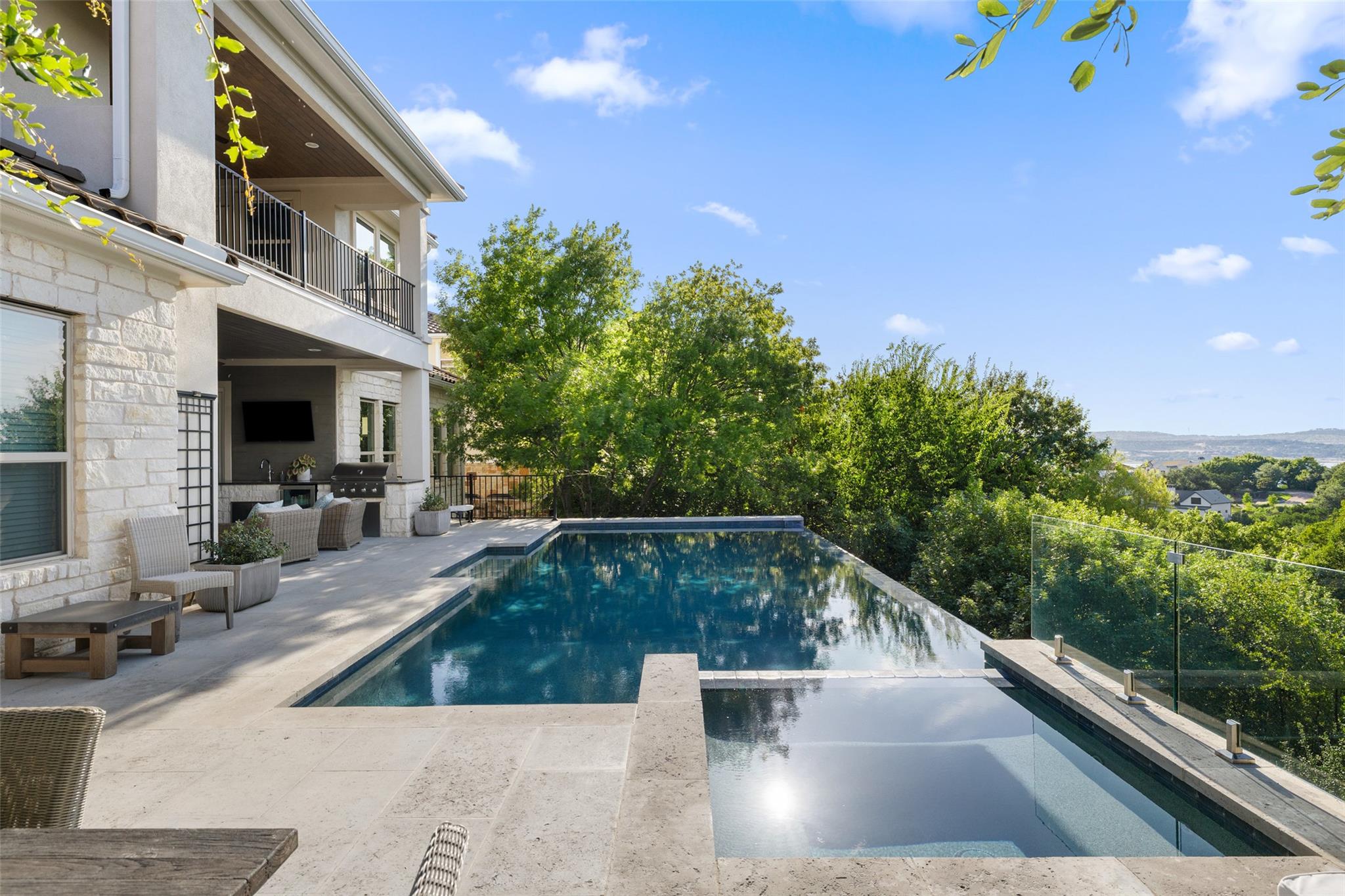 206 Barbuda DR