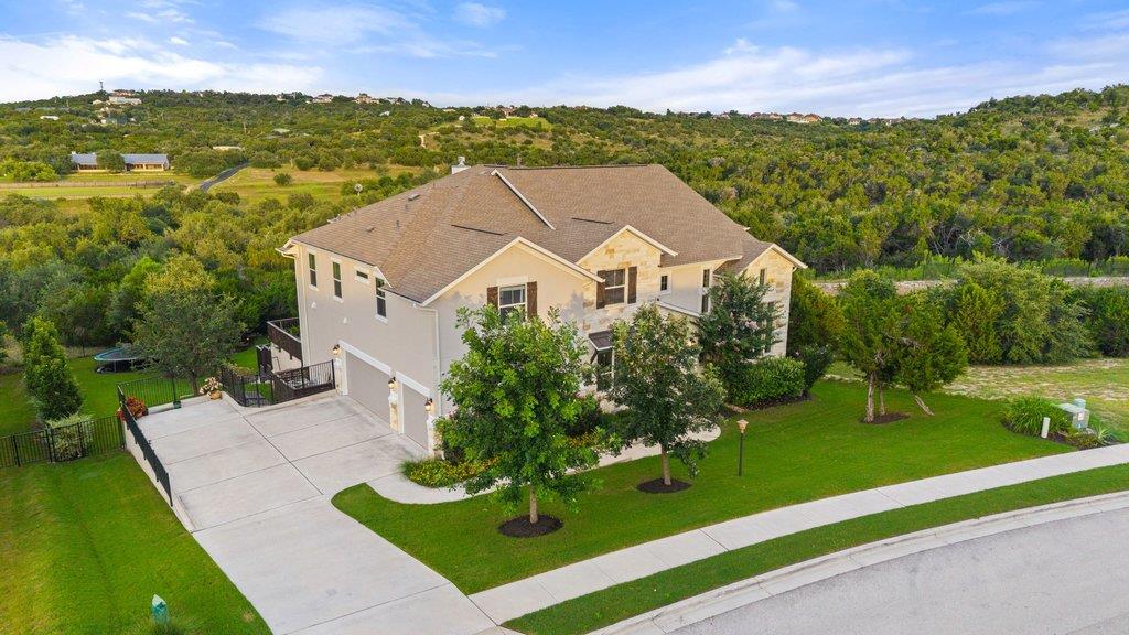 215 Lodestone LN