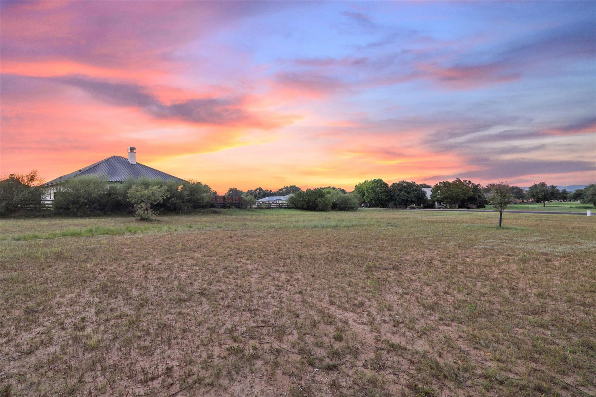 26605 Woodpecker TRL