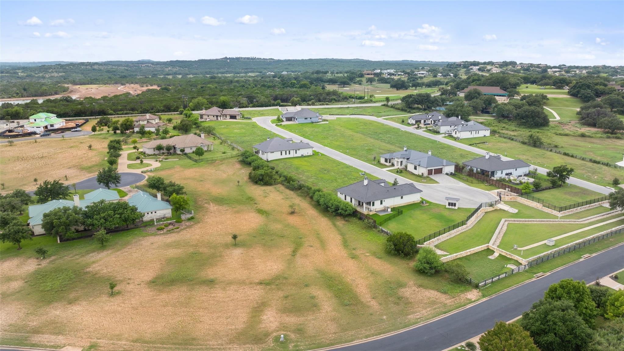 26605 Woodpecker TRL