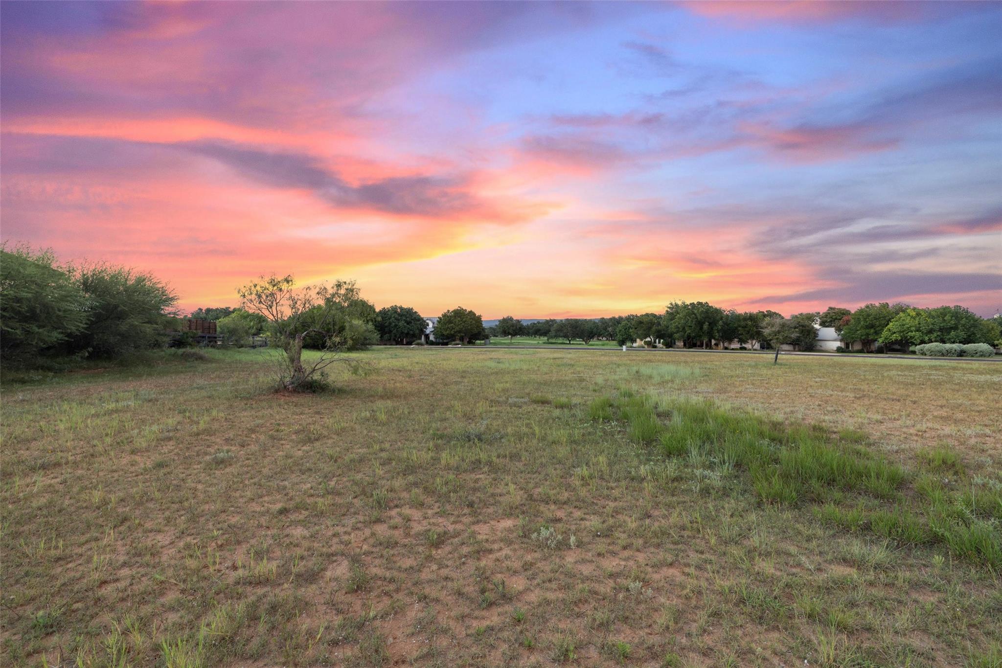 26605 Woodpecker TRL