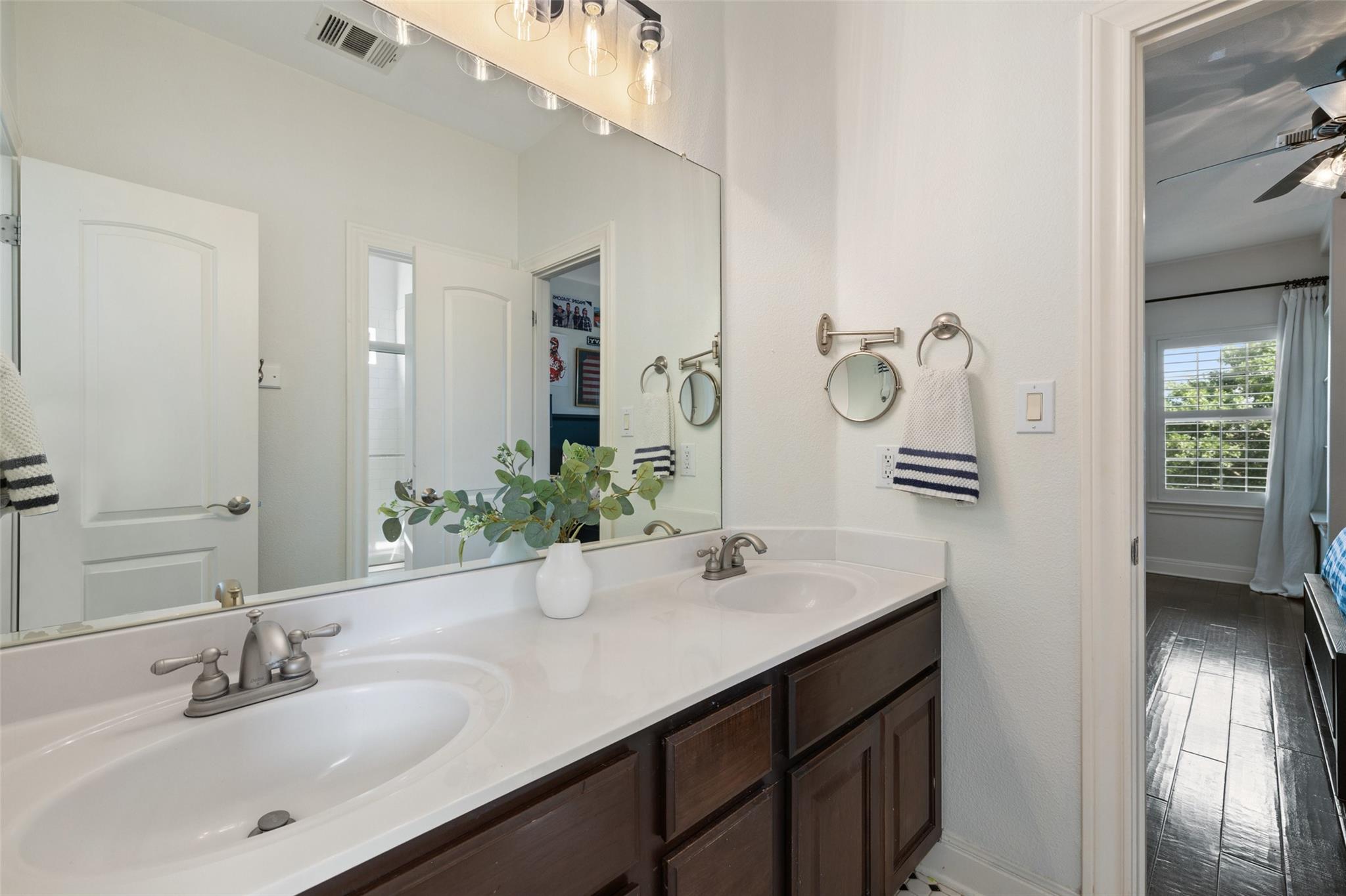15713 Spillman Ranch LOOP