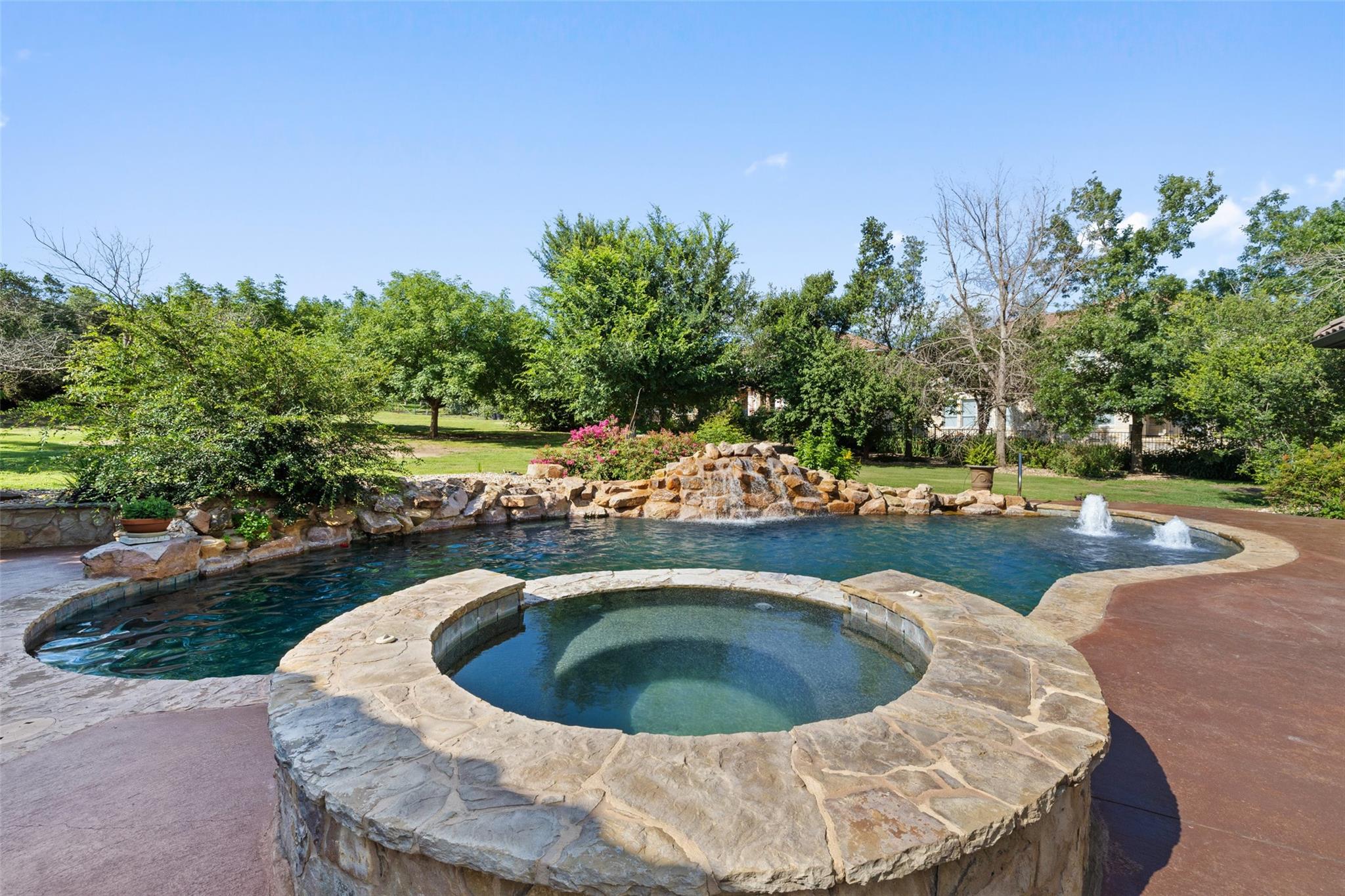 15713 Spillman Ranch LOOP