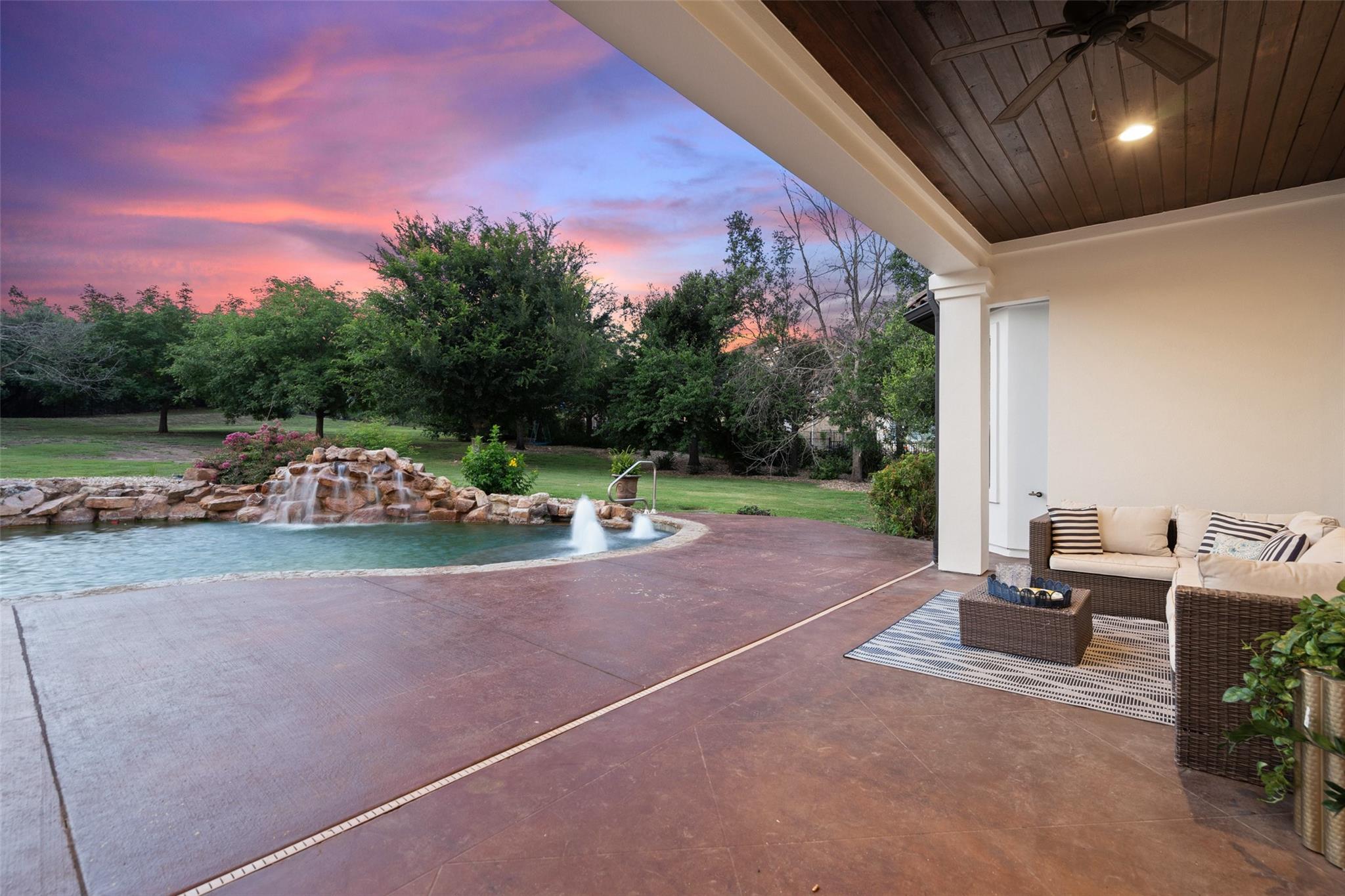 15713 Spillman Ranch LOOP