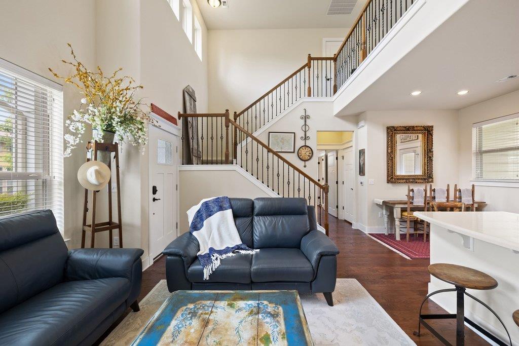 10903 Rock Island DR