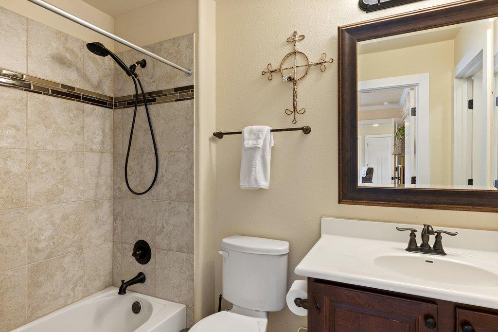 10903 Rock Island DR