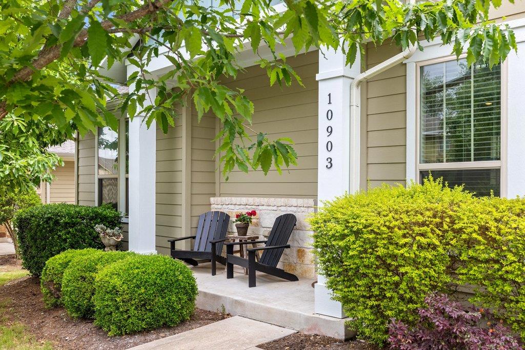 10903 Rock Island DR