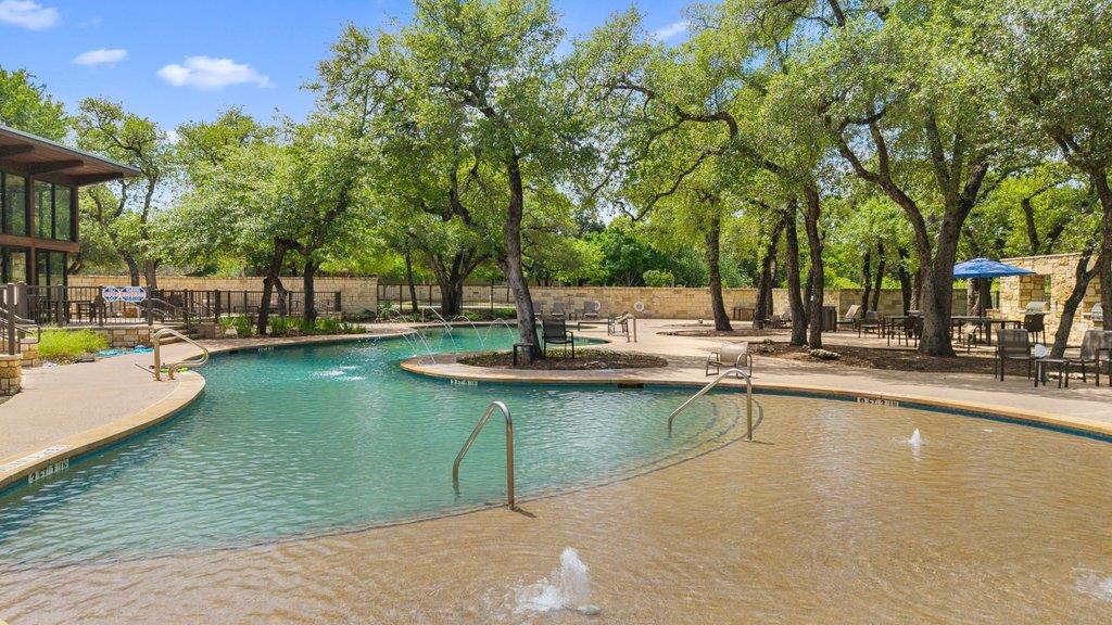 10903 Rock Island DR