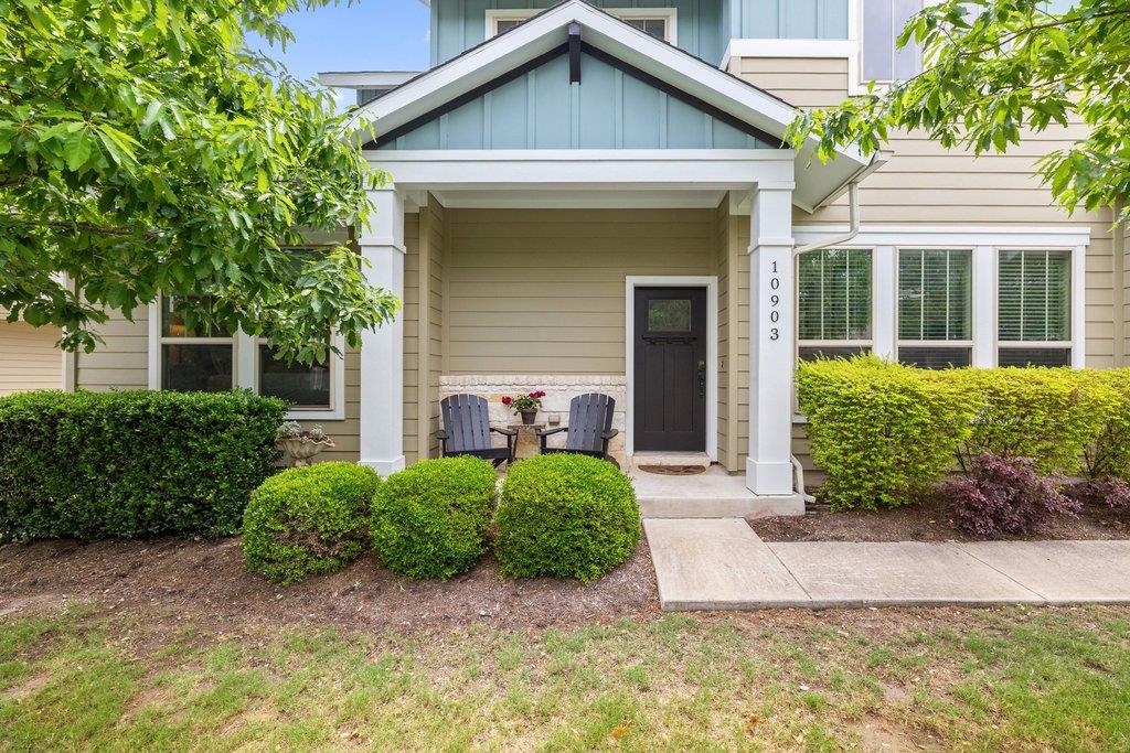 10903 Rock Island DR