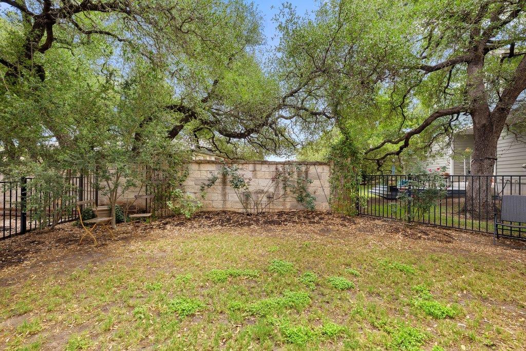 10903 Rock Island DR