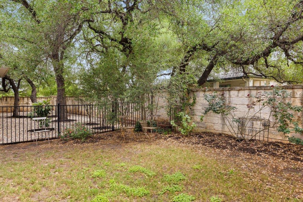 10903 Rock Island DR