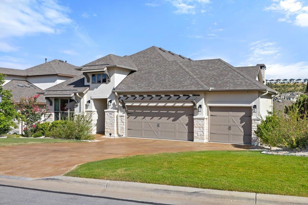 413 Sitlington LN