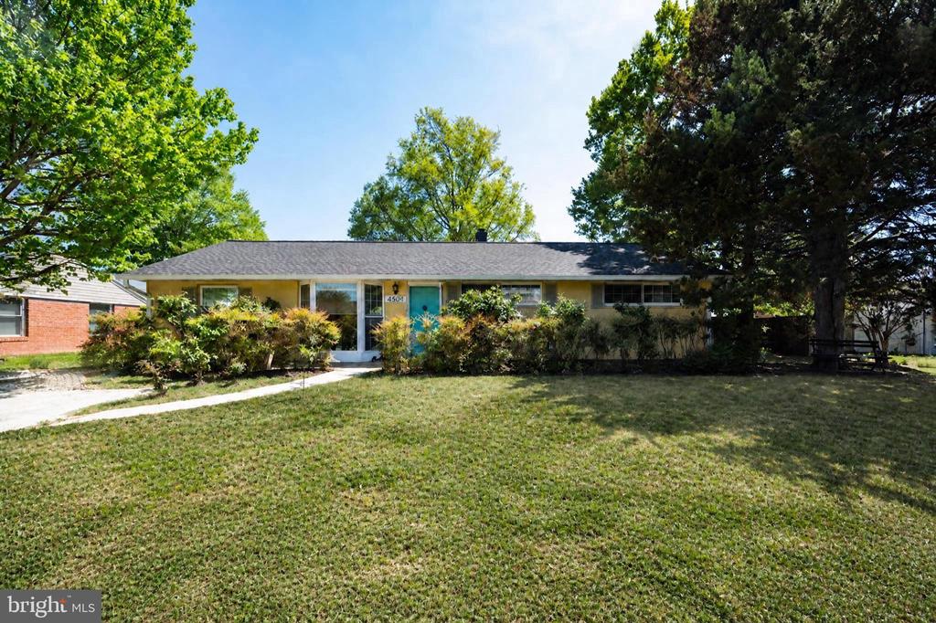 4807 FLOWER LANE