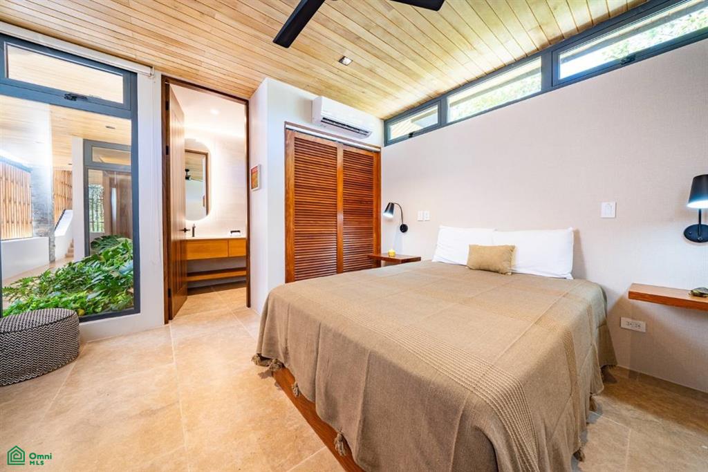 Calle Pots and Bowls , Playa Grande, Guanacaste