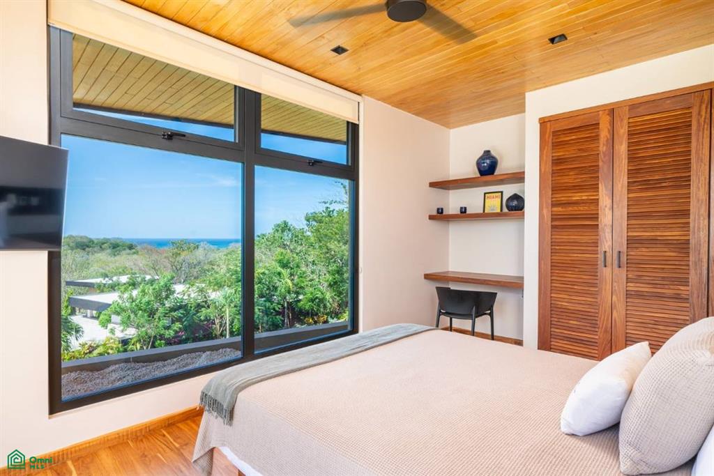 Calle Pots and Bowls , Playa Grande, Guanacaste