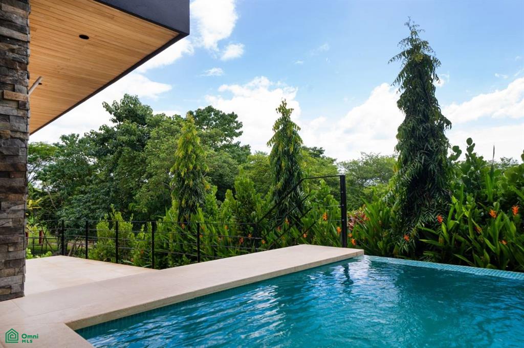 Calle Pots and Bowls , Playa Grande, Guanacaste