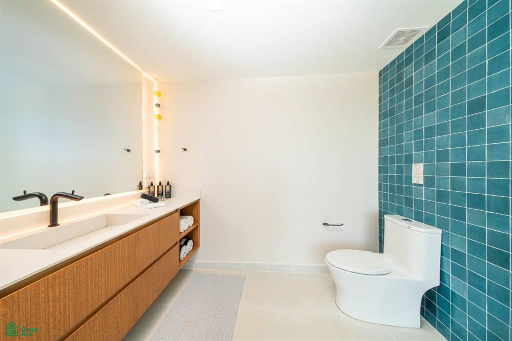 Calle Pots and Bowls , Playa Grande, Guanacaste