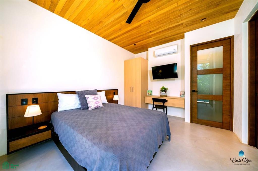 Calle Pots and Bowls , Playa Grande, Guanacaste