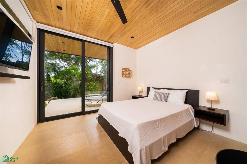 Calle Pots and Bowls , Playa Grande, Guanacaste