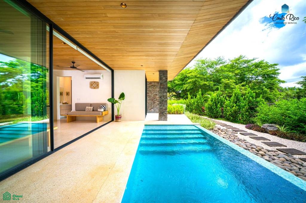 Calle Pots and Bowls , Playa Grande, Guanacaste